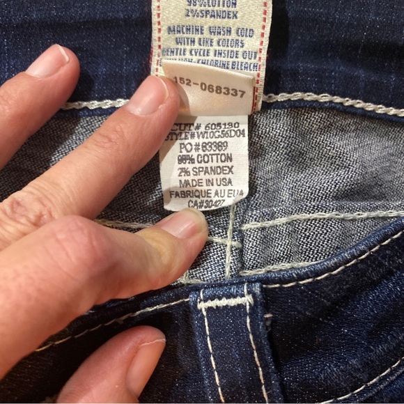 EUCVintage True Religion cropped jean dark Wash low rise star studded buttons32 - Picture 11 of 12